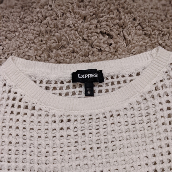 Sweater - Picture 6 of 6